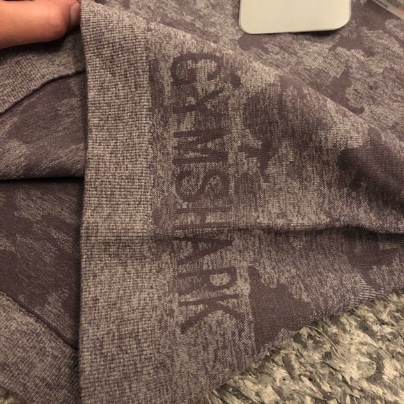 NWT GYMSHARK Long Sleeve Crop Top - Picture 6 of 7